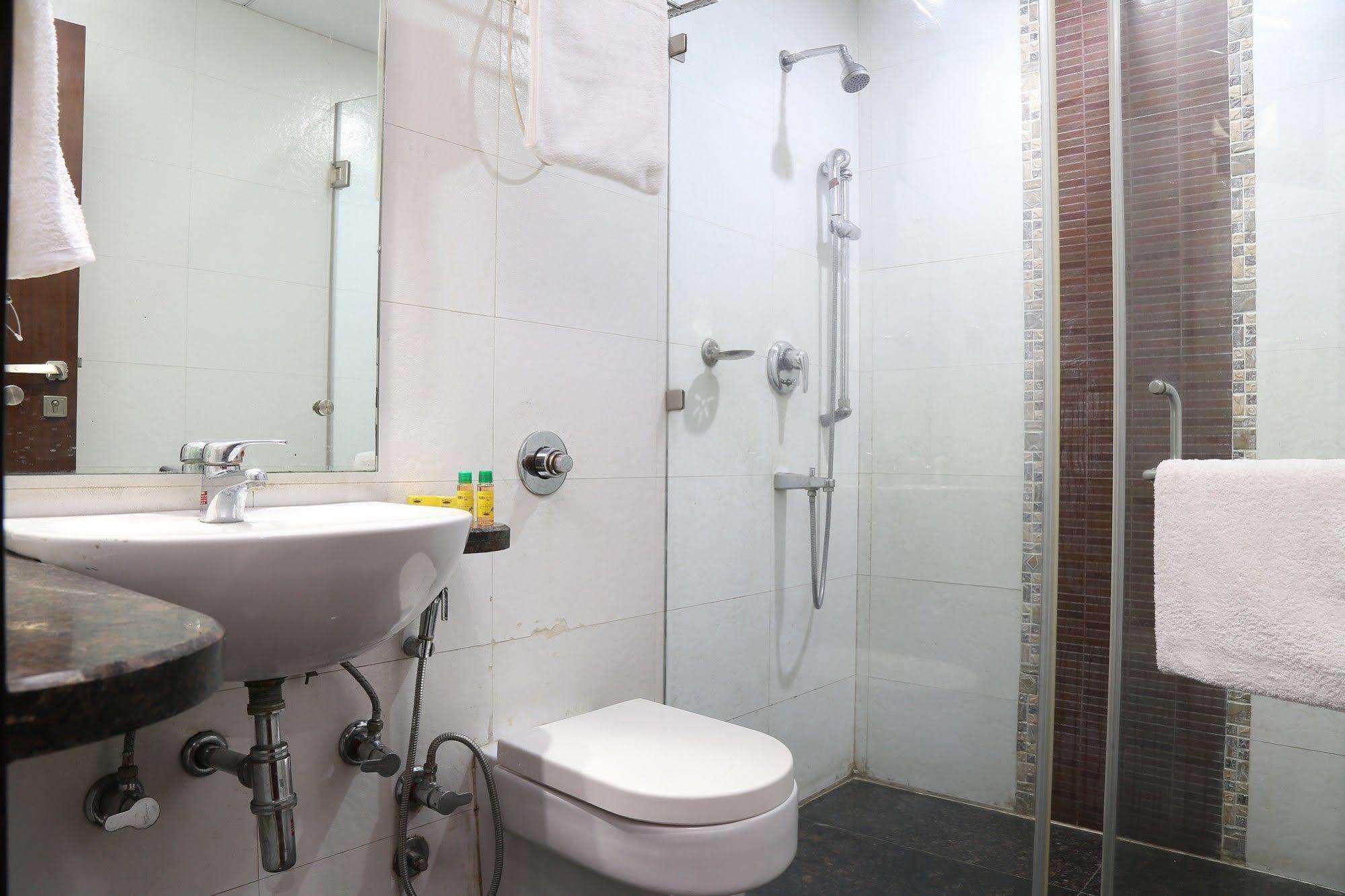 Fabhotel Savoy Suites Mumbai Airport 외부 사진