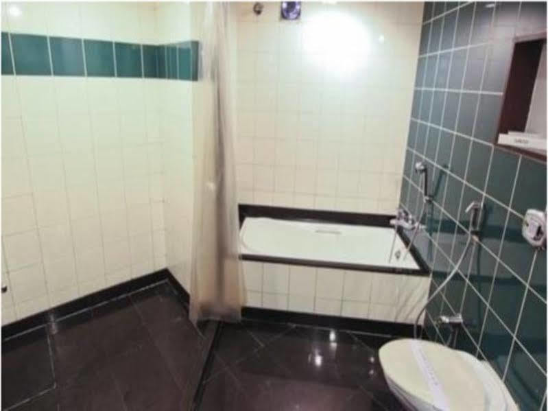 Fabhotel Savoy Suites Mumbai Airport 외부 사진