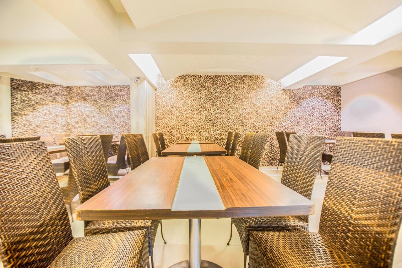 Fabhotel Savoy Suites Mumbai Airport 외부 사진